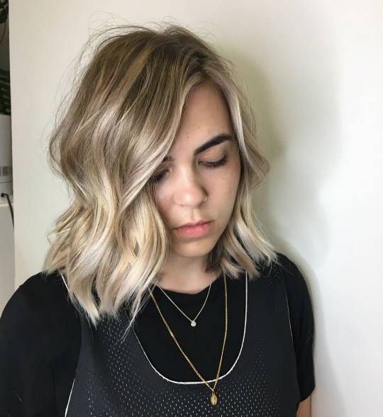 Las 3 mechas rubias infalibles para reavivar tu pelo corto 