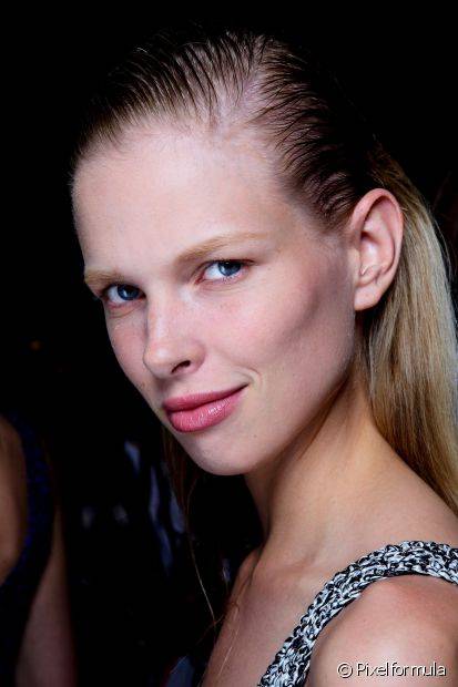 ¡Vuelta a la rutina! 7 Peinados fáciles y rápidos para el día a día