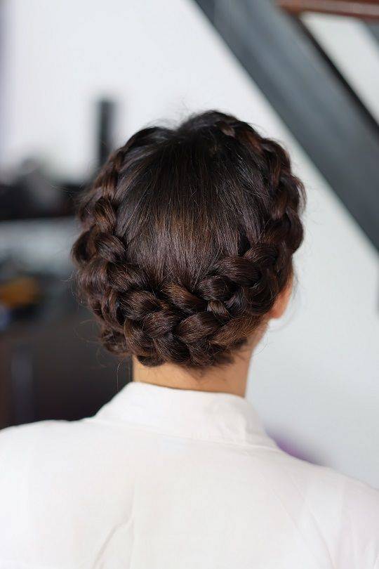 ¿Pelo graso? Con estos 3 peinados presumirás de melena el día después.