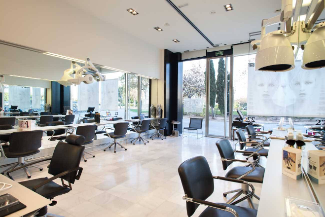 5 peluquerías en Valencia que querrás pedir cita