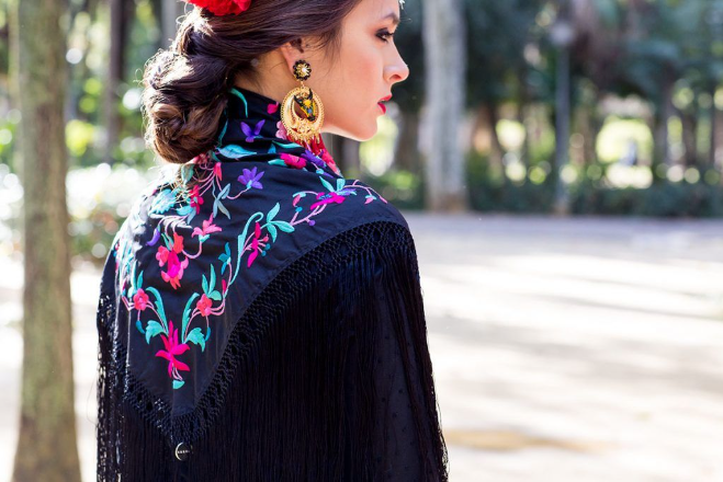 5 peinados flamencos para lucir perfecta en la Feria de Abril