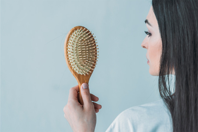 Todo lo que necesitas saber sobre la caída de pelo estacional